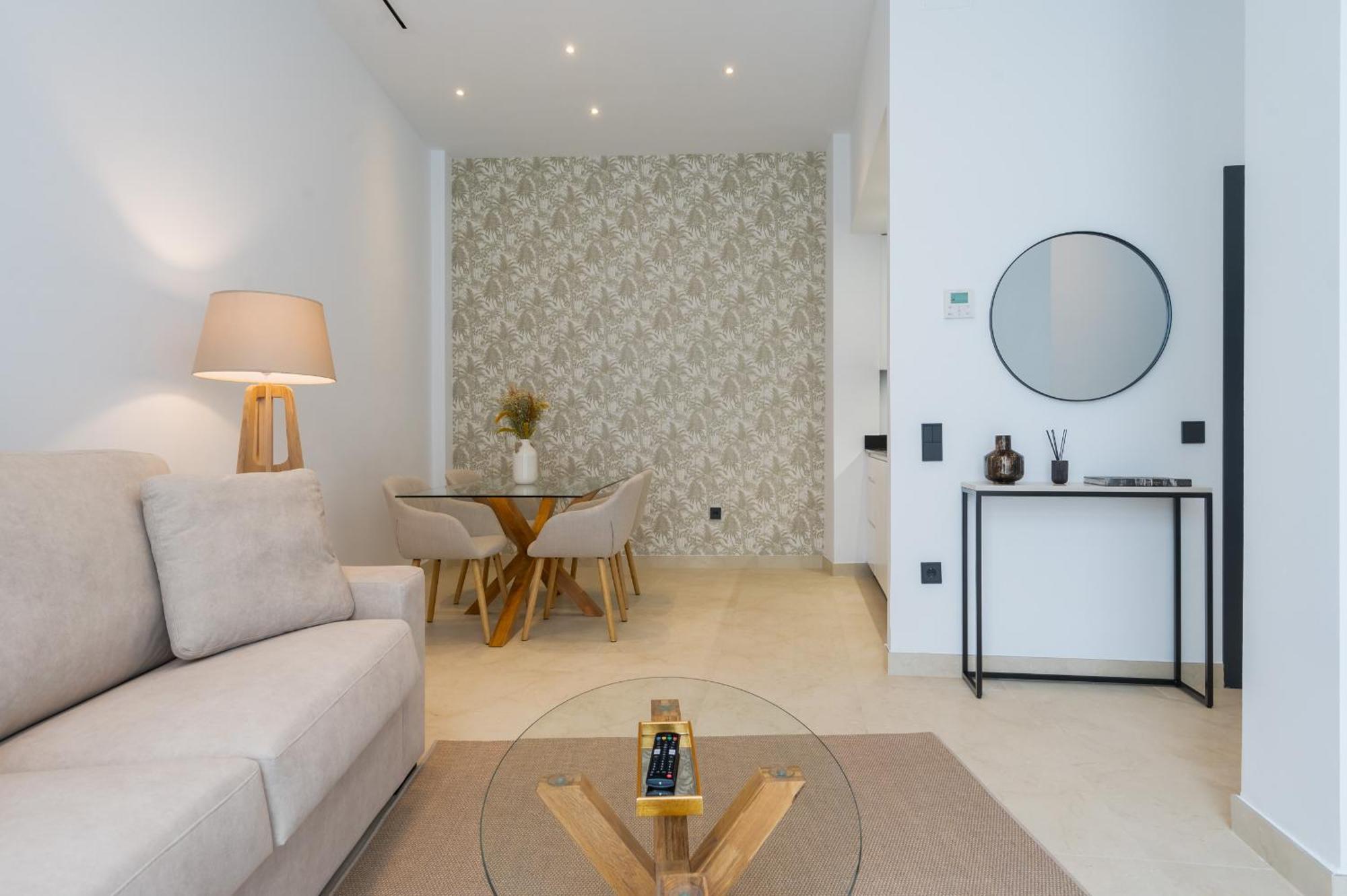 New Design Apartment - Private Patio - Gallos 2 Севиля Екстериор снимка
